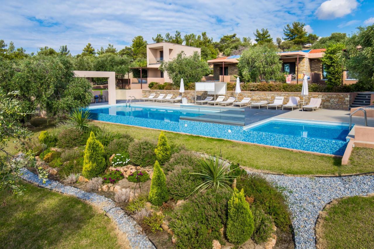 Aventura Village Potos Buitenkant foto