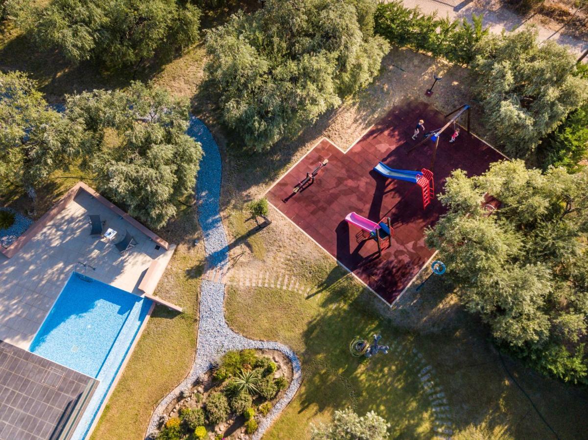 Aventura Village Potos Buitenkant foto